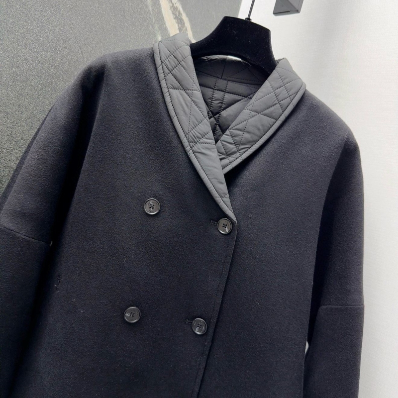 chr1st1an D10r outwear